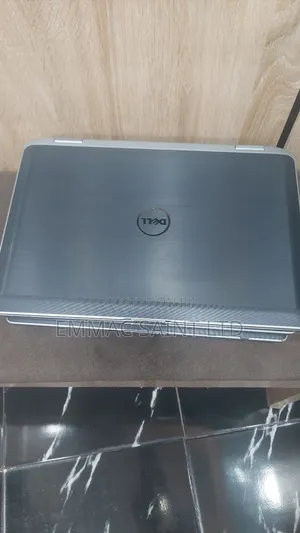 Laptop Dell Latitude E6420 4GB Intel Core i5 HDD 500GB