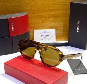 Prada Quality Luxury Ladies Sunglasses
