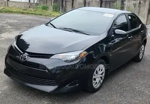 Toyota Corolla LE ECO 4dr Sedan (1.8L 4cyl CVT) 2017 Black