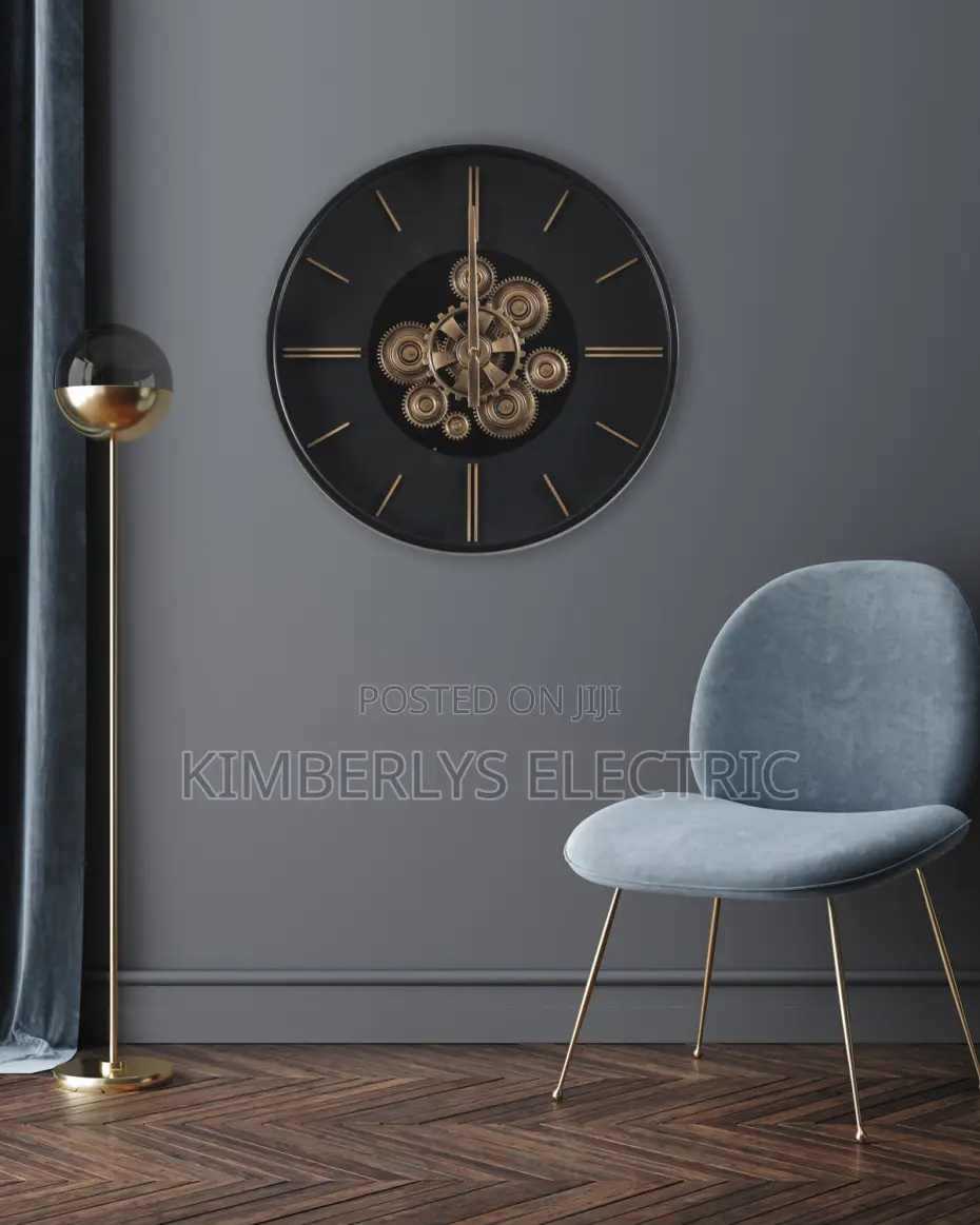 E76 Kimberlys Metallic Gear Wall Clock