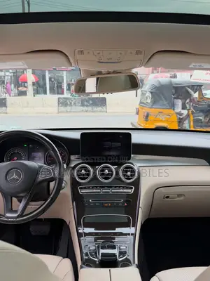 Mercedes-Benz GLC-Class 2016 White
