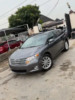 Toyota Venza AWD 2011 Gray