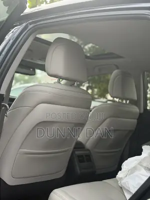 Toyota Avalon XLE FWDSedan (3.6L 6cyl 6A) 2016 Blue