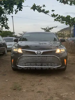 Toyota Avalon XLE FWDSedan (3.6L 6cyl 6A) 2016 Blue