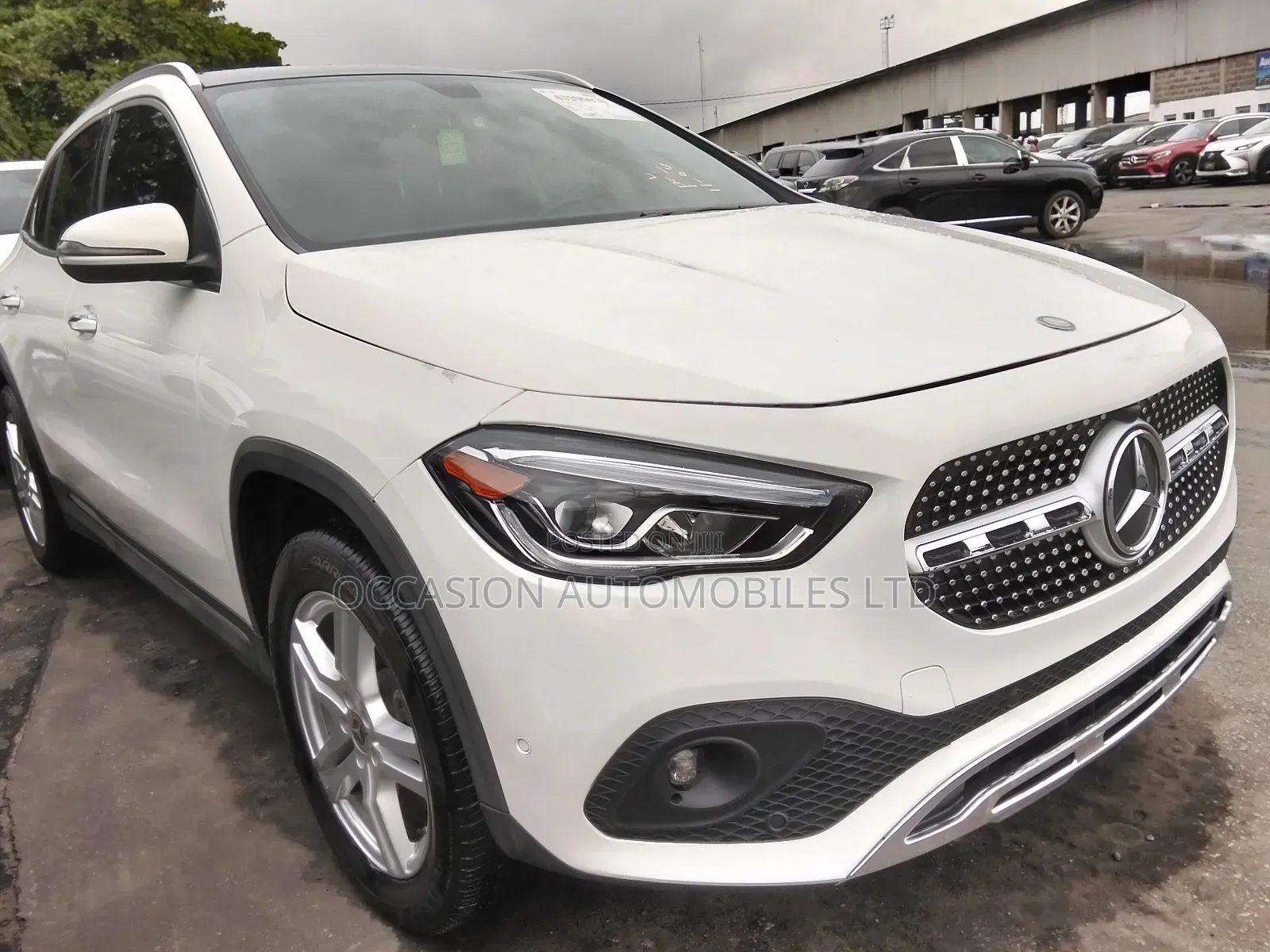 Mercedes-Benz GLA-Class 2022 White