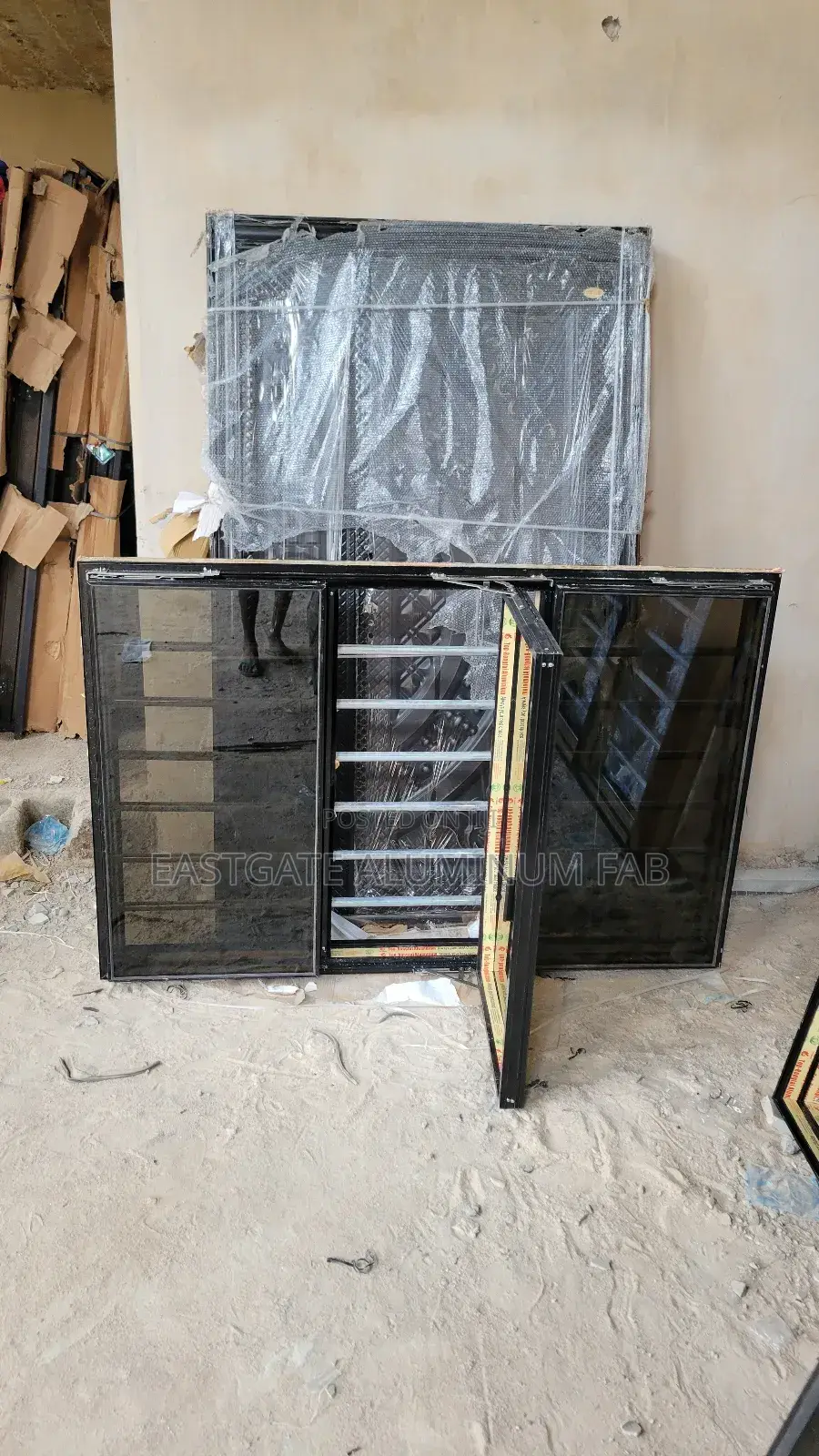 Three Panel Franeless Windows