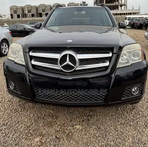 Mercedes-Benz GLK-Class 2011 Black