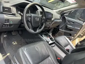 Honda Pilot Touring 4dr SUV 4WD (3.5L 6cyl 9A) 2016 Blue