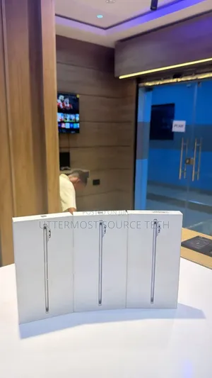 New Apple iPhone Air 256 GB White