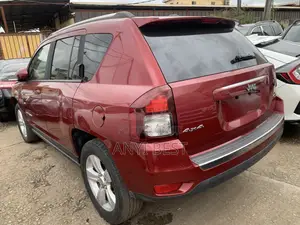 Jeep Compass 2015 Red