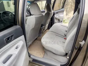 Toyota Tacoma Double Cab V6 Automatic 2011 Gray