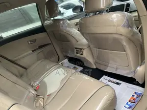 Toyota Venza 2012 Brown