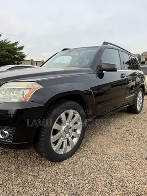 Mercedes-Benz GLK-Class 2011 Black