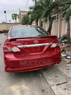 Toyota Corolla S 4dr Sedan (1.8L 4cyl 4A) 2012 Red