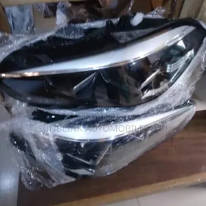 BMW G01 Head Lamps