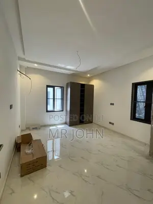 2bdrm Apartment in Ikate Owo Pr for rent