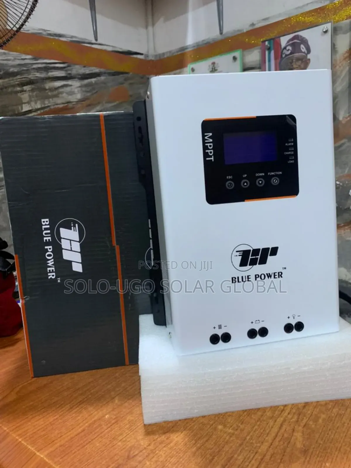 120a Blue Power Charge Controller