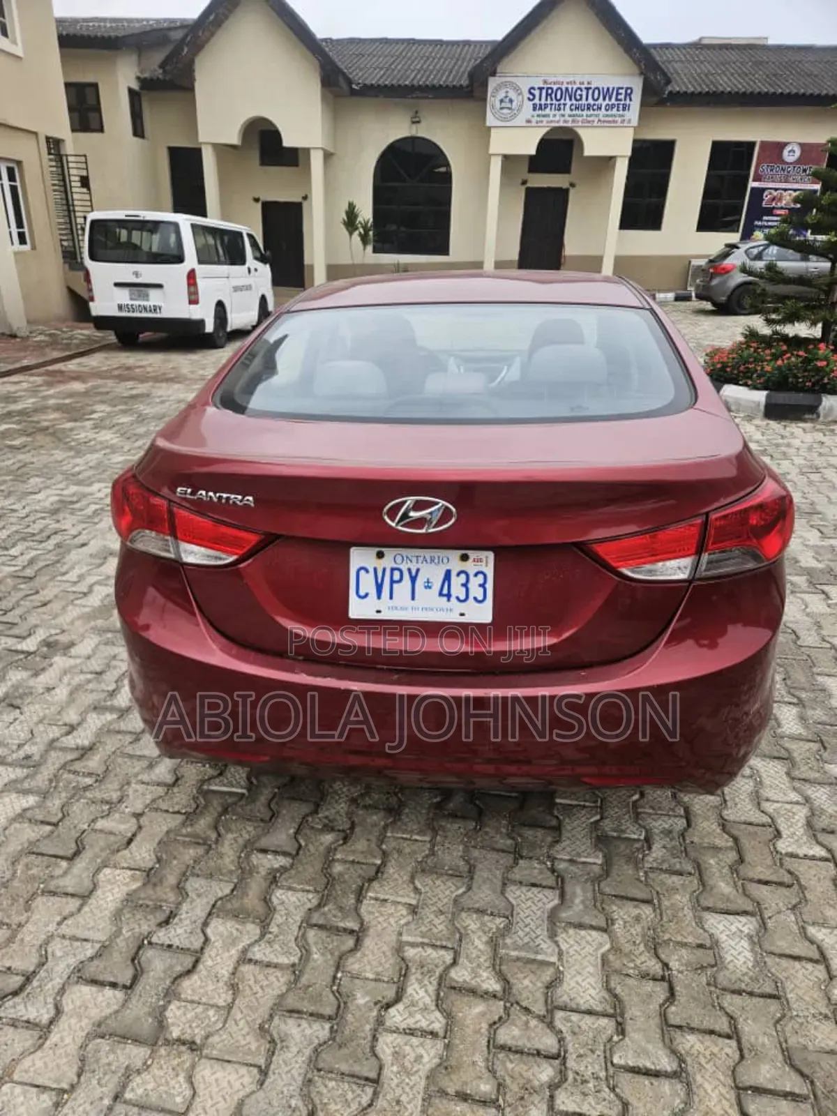 Hyundai Elantra GLS 2012 Red
