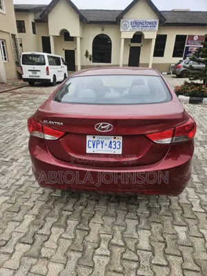 Hyundai Elantra GLS 2012 Red