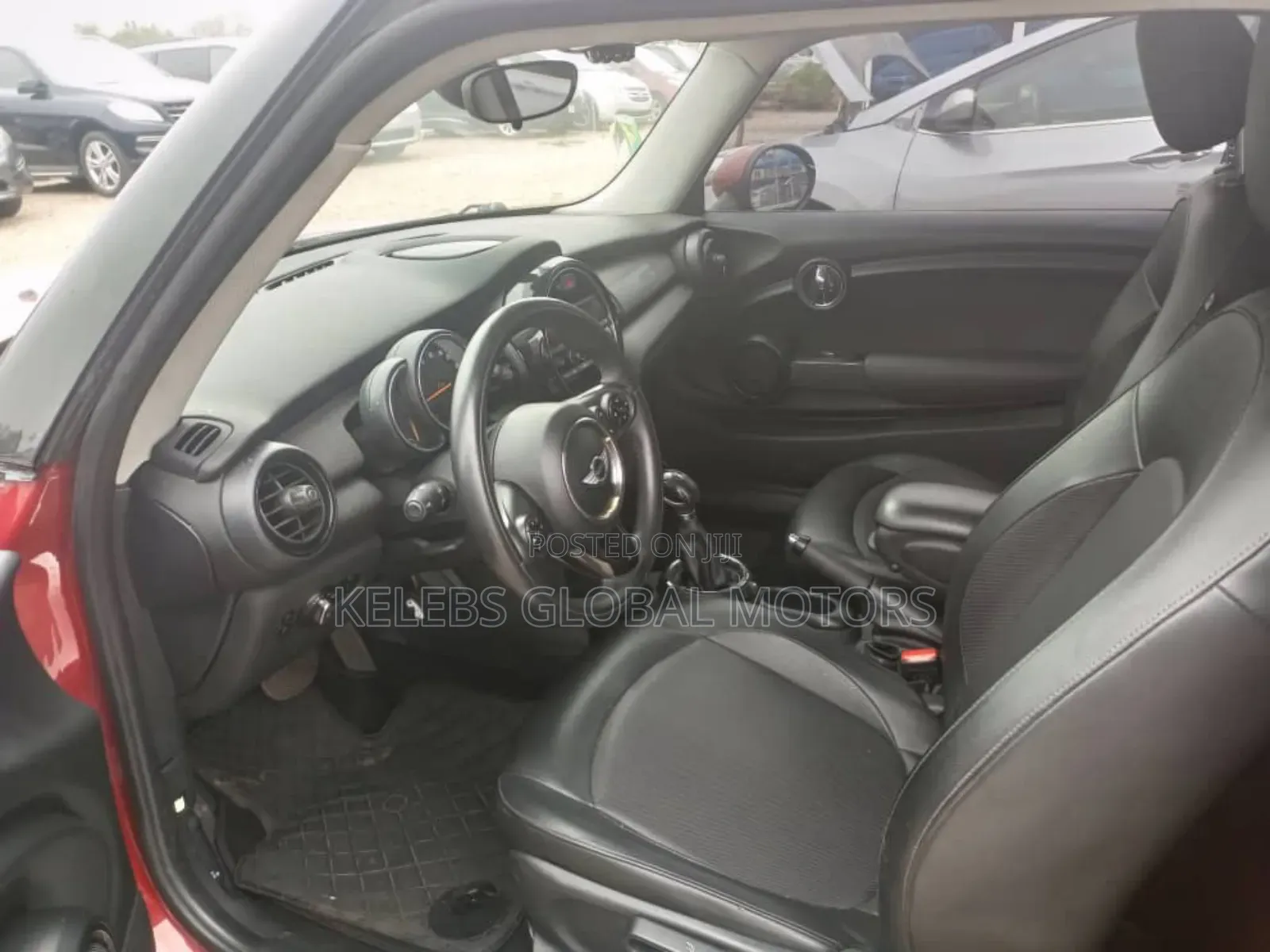 Mini Cooper 2017 Red
