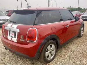 Mini Cooper 2017 Red