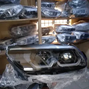 Head Lamps X2 BMW Sets