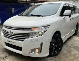Nissan Elgrand 2013 White