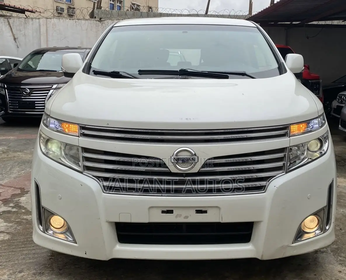 Nissan Elgrand 2013 White