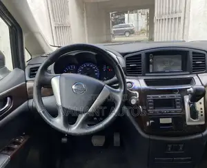 Nissan Elgrand 2013 White