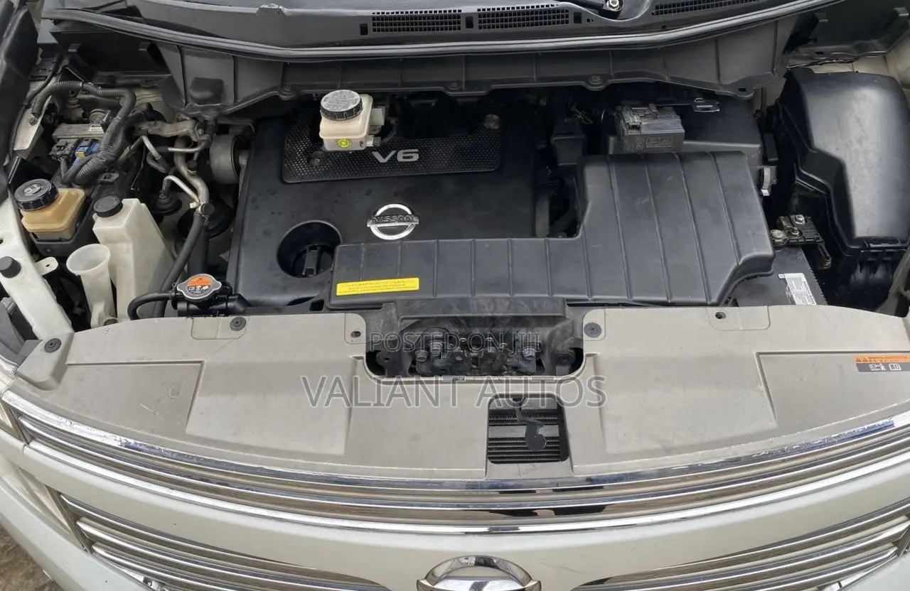 Nissan Elgrand 2013 White