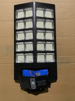 2000 Watts Solar Streetlights