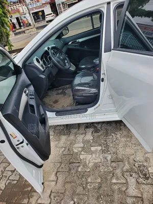 Toyota Matrix 2014 White
