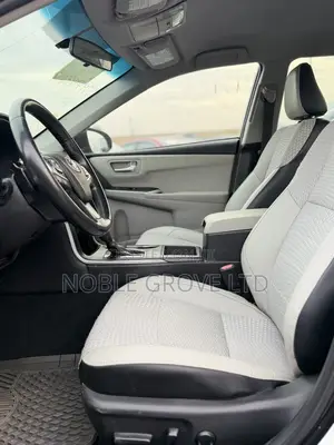 Toyota Camry SE 4dr Sedan (2.5L 4cyl 6A) 2015 Black