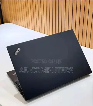 Laptop Lenovo 8GB Intel Core i5 HDD 1T