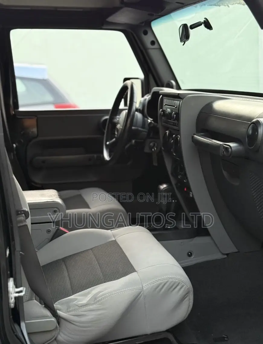 Jeep Wrangler 4.0 Sahara Automatic 2008 Black