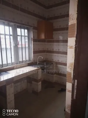 2bdrm Block of Flats in Airport View Estate, Oshimili North for rent