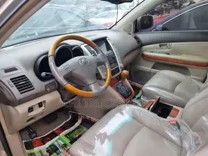 Lexus RX 330 2005 Gold