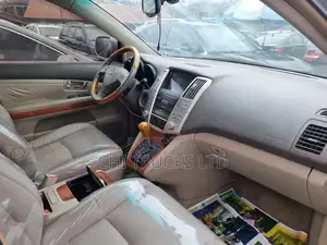 Lexus RX 330 2005 Gold