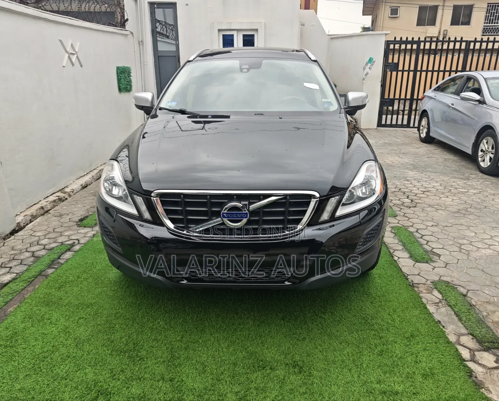 Volvo XC60 T6 AWD 2011 Black