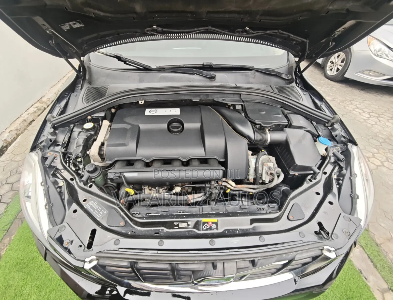 Volvo XC60 T6 AWD 2011 Black