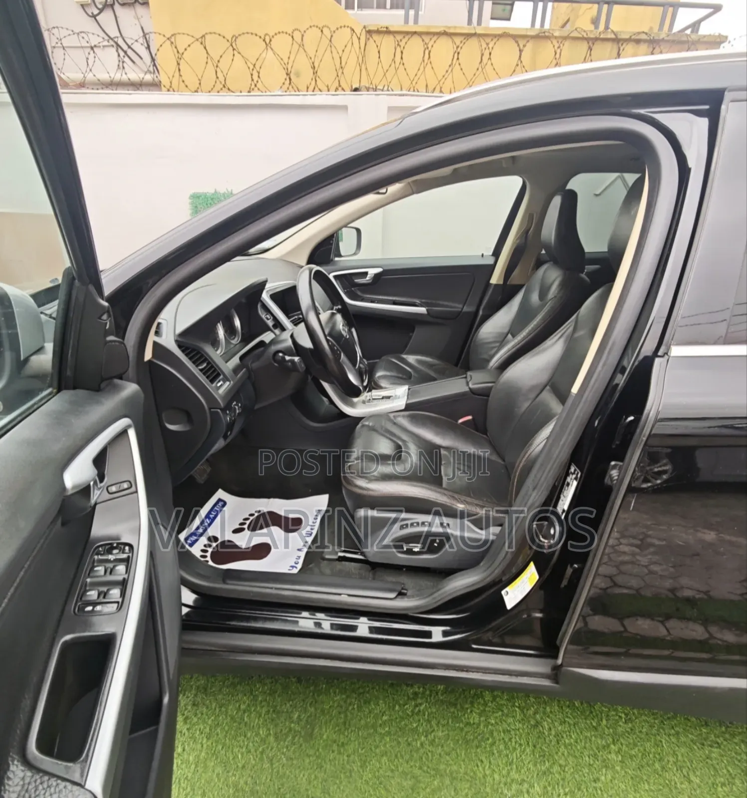 Volvo XC60 T6 AWD 2011 Black