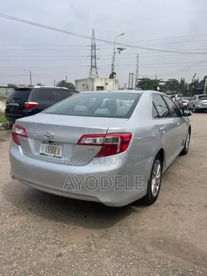 Toyota Camry 2012 Silver