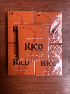 Rico by D’Addario Alto Saxophone Reeds – Strength 2.5 (10-Pack)