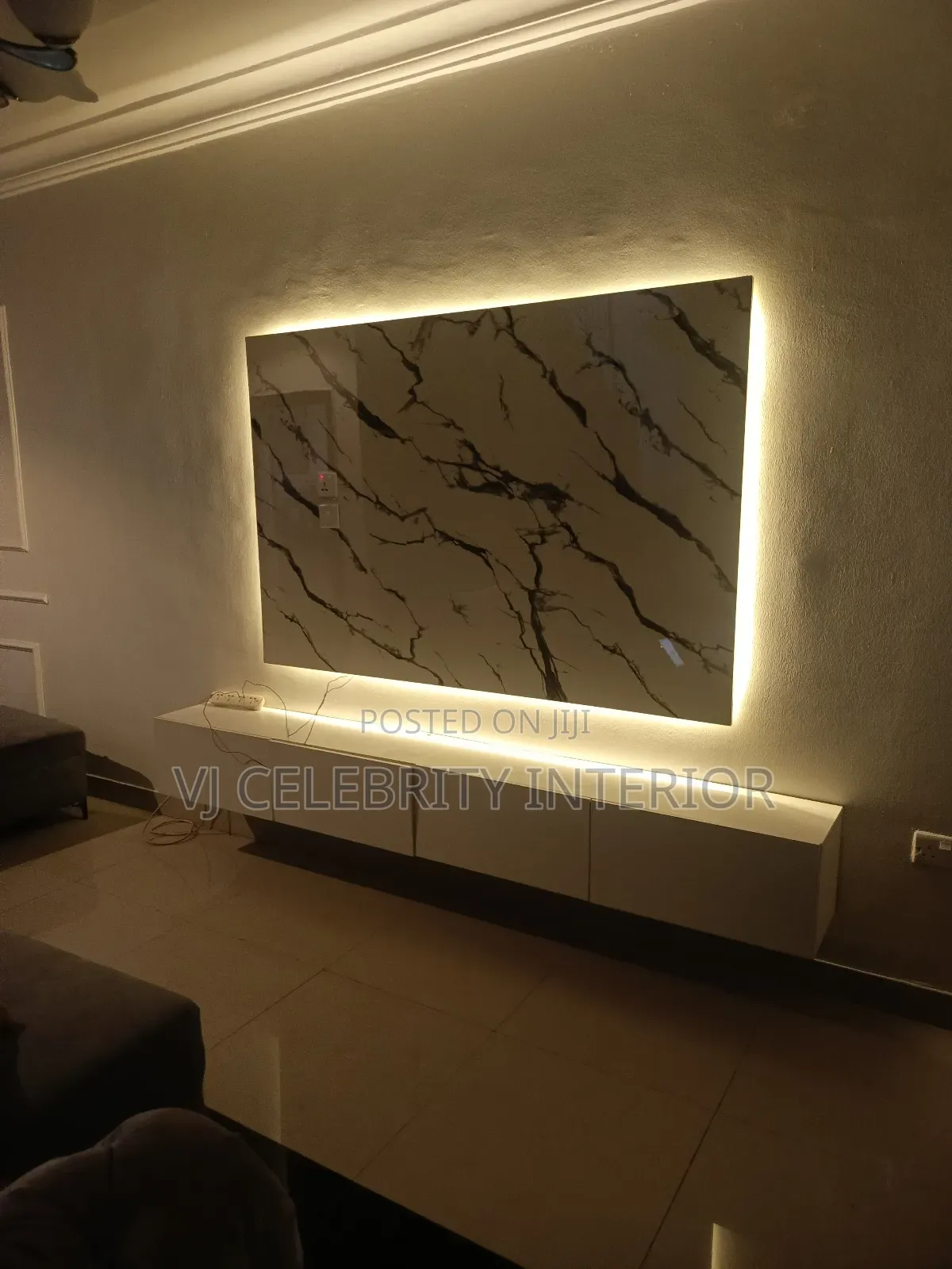 Brand New 8ft Floating Console With Wallclading HDF High Glossy