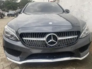 Mercedes-Benz C400 4Matic AWD Sedan (3.0L V6 7A) 2015 Gray