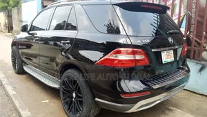 Mercedes-Benz M Class 2012 Black