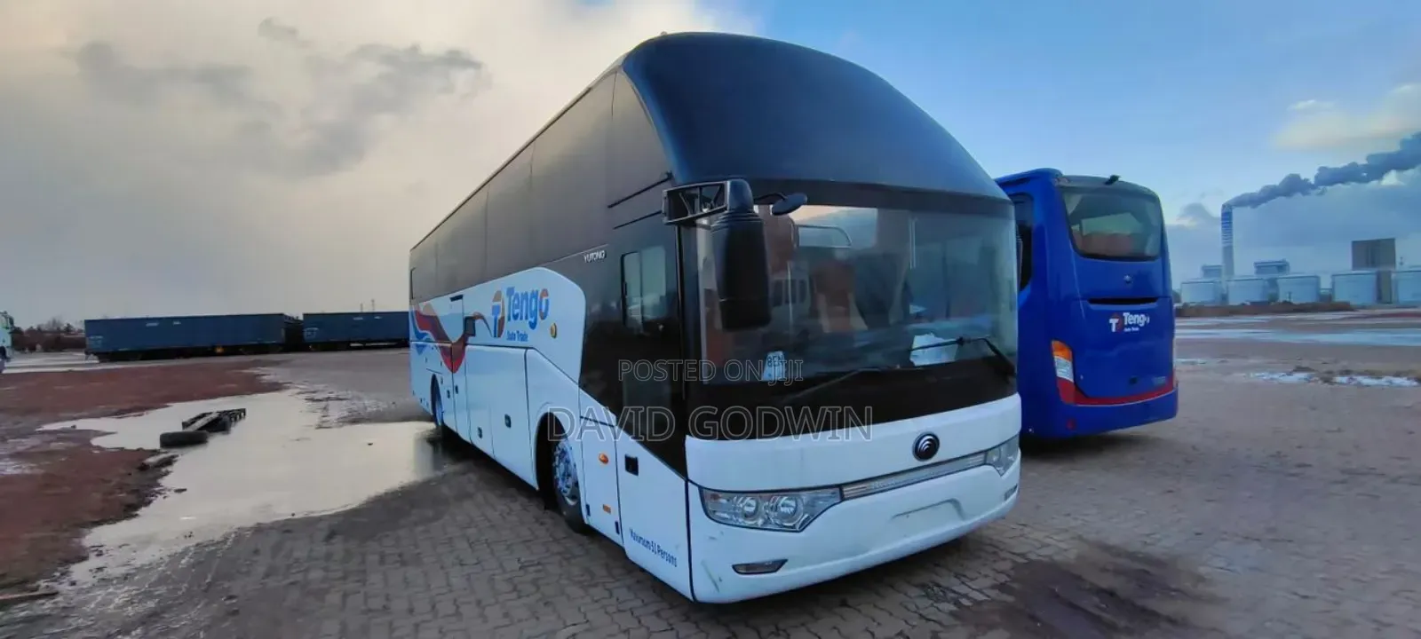 Yutong Sightseeing Bus 2020 Blue