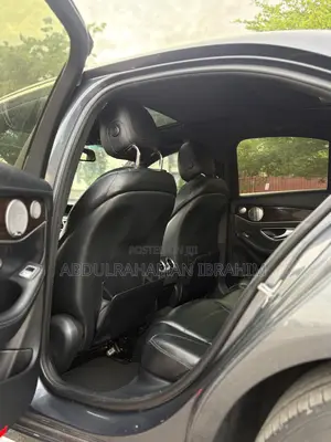 Mercedes-Benz C400 4Matic AWD Sedan (3.0L V6 7A) 2015 Gray