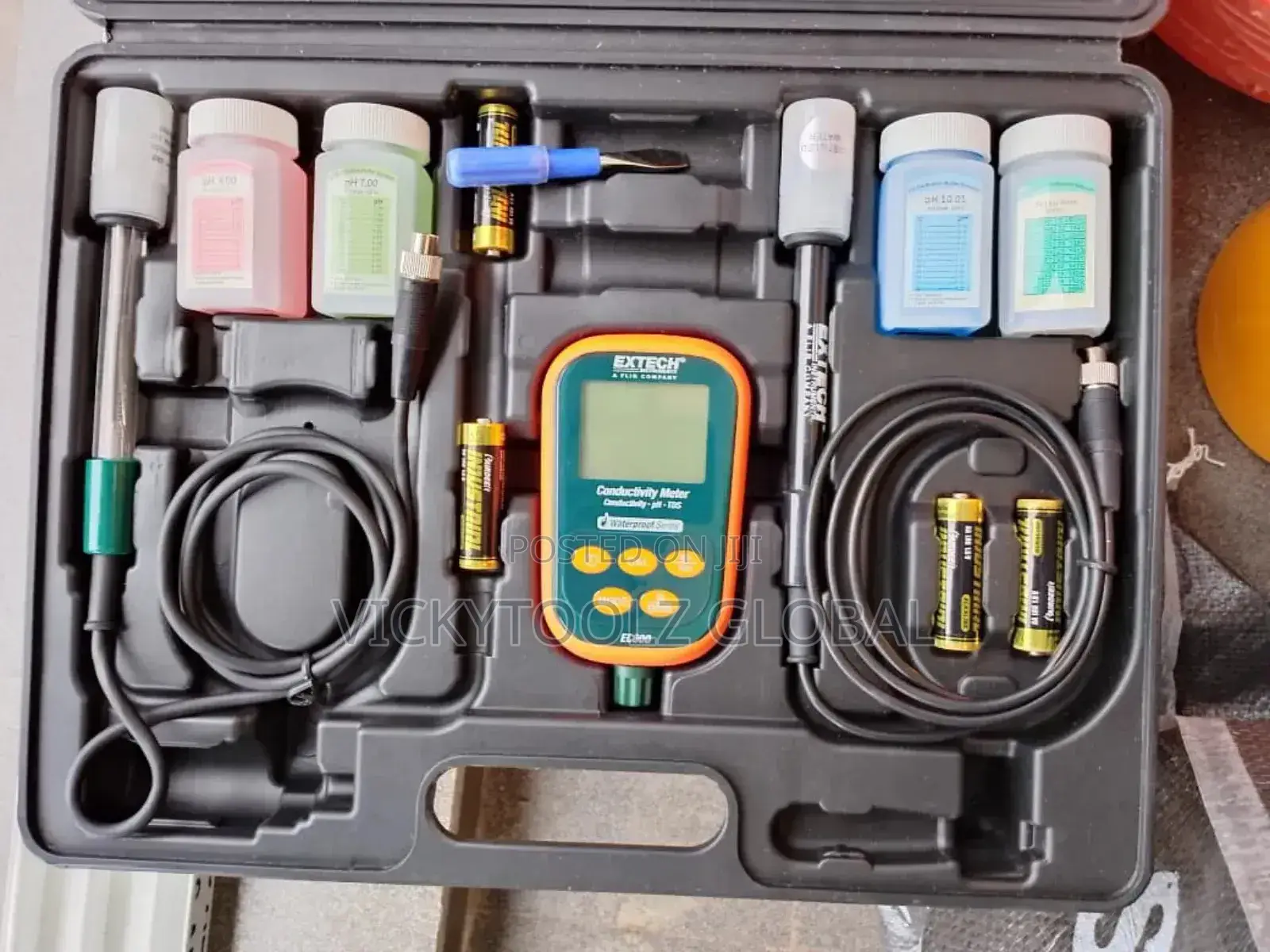 Extech Ec600 Waterproof Conductivity Kit.