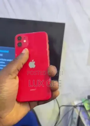 Apple iPhone 11 64 GB Red